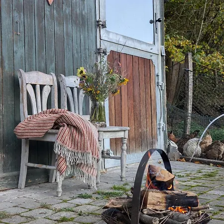 Mitten In Der בית נופש *