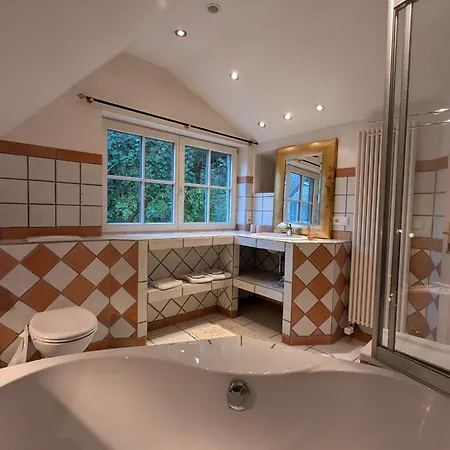 Mitten In Der בית נופש