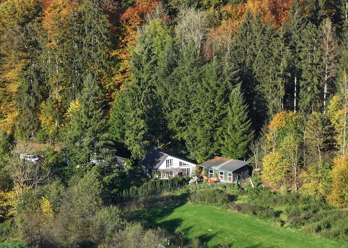 Сasa de vacaciones Mitten In Der