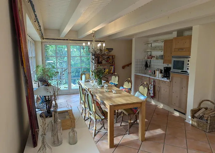 Сasa de vacaciones Mitten In Der